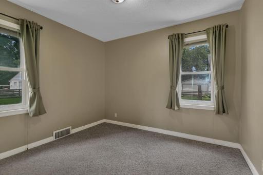1420 Broadway Avenue S, Sauk Rapids, MN 56379