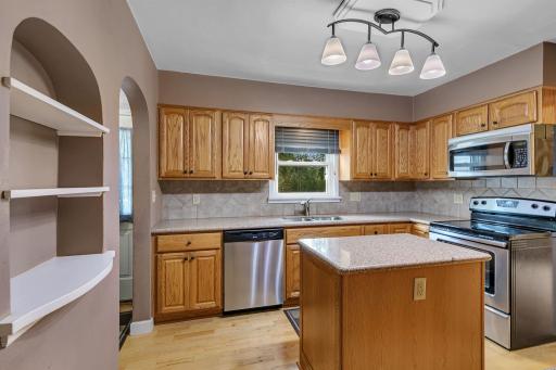 1420 Broadway Avenue S, Sauk Rapids, MN 56379