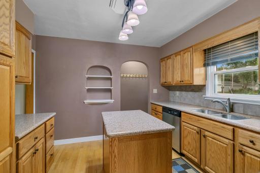 1420 Broadway Avenue S, Sauk Rapids, MN 56379