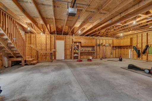 1420 Broadway Avenue S, Sauk Rapids, MN 56379