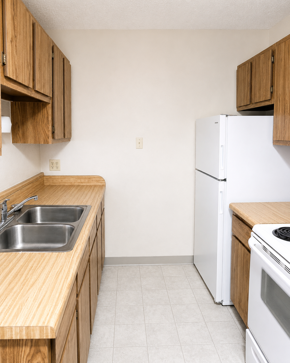 Tanglewood Estates 1-BR Kitchen.png
