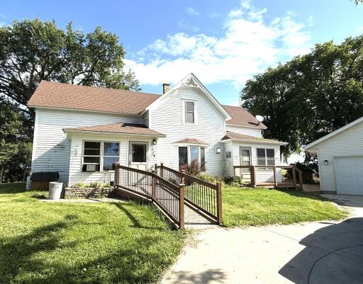 26377 705th Avenue, Dassel, MN 55325