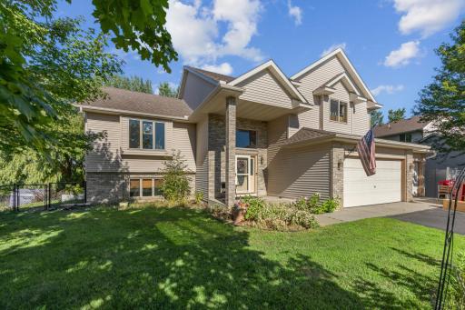 2609 226th Lane NW, Oak Grove, MN 55005