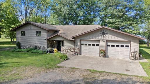 1449 S Lake Street, Cromwell, MN 55726