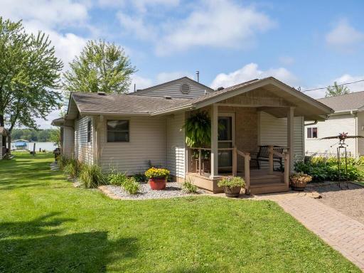 27212 Lakewood Dr NW Isanti MN 55040 USA-001-008-Front-MLS_Size.jpg