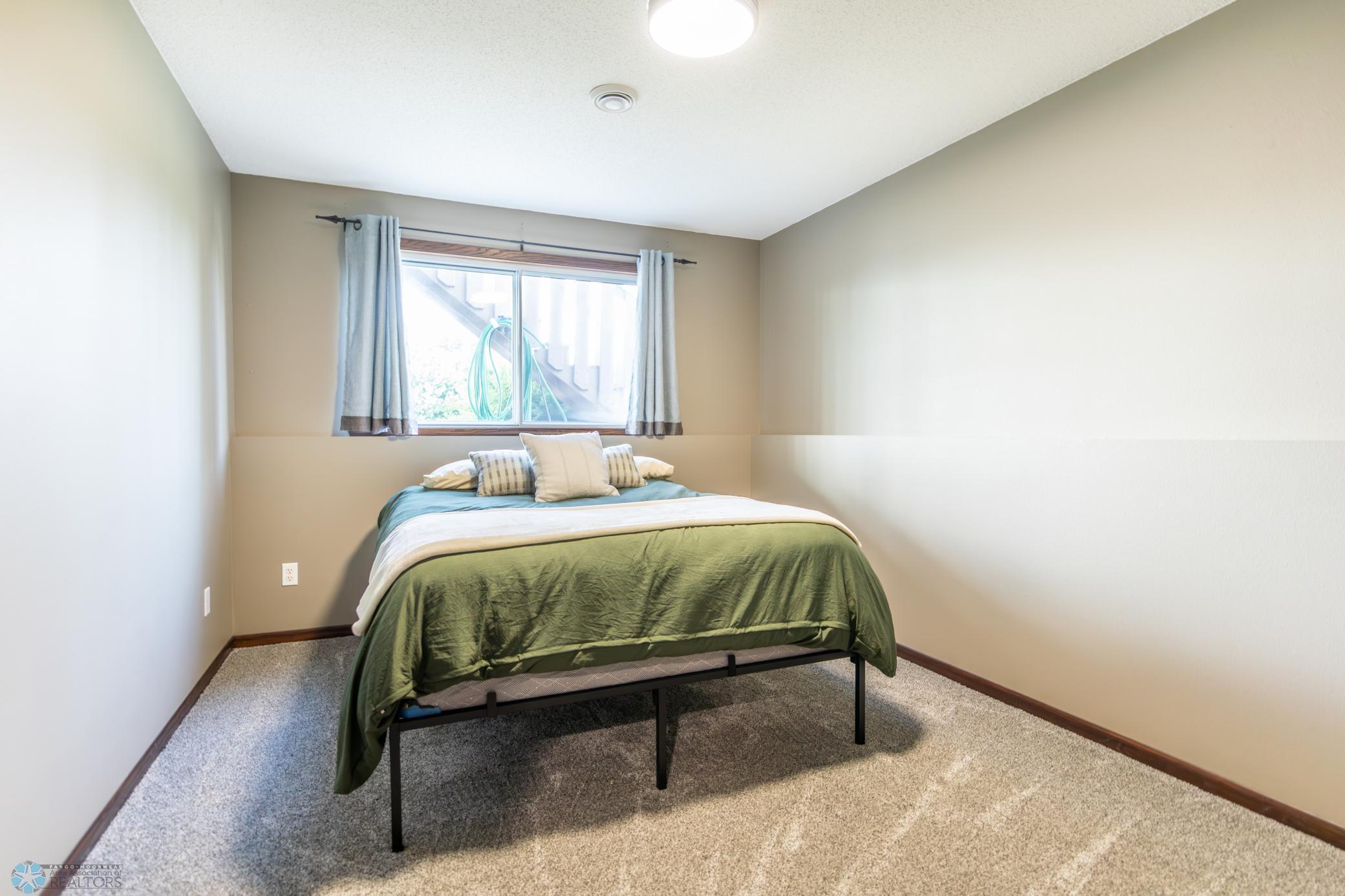 2nd Bedroom