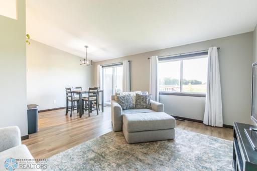 2920 7th Avenue N, Moorhead, MN 56560