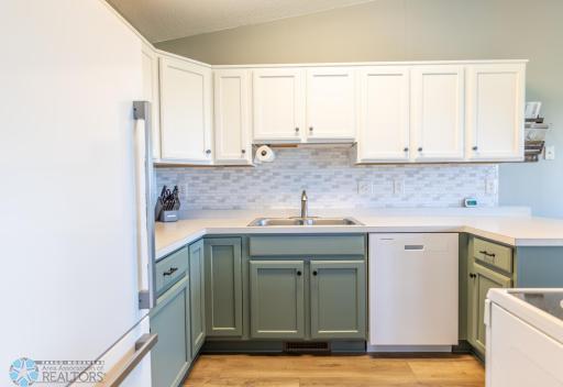 2920 7th Avenue N, Moorhead, MN 56560