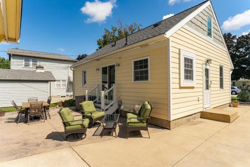 405 18 1/2 Avenue SW, Rochester, MN 55902