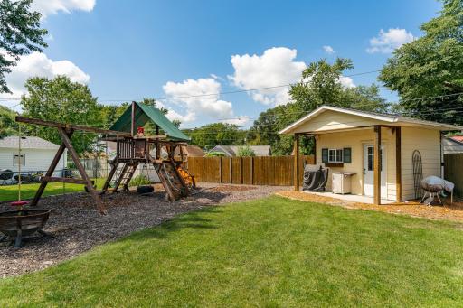 405 18 1/2 Avenue SW, Rochester, MN 55902