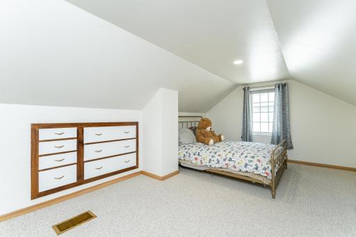 405 18 1/2 Avenue SW, Rochester, MN 55902