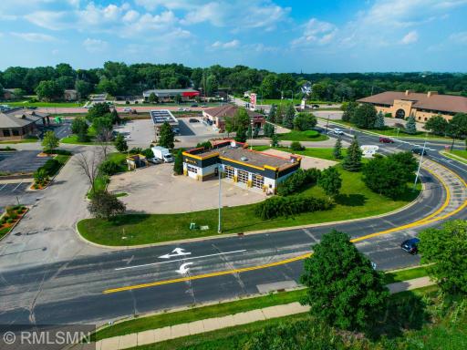7479 Egan Drive, Savage, MN 55378