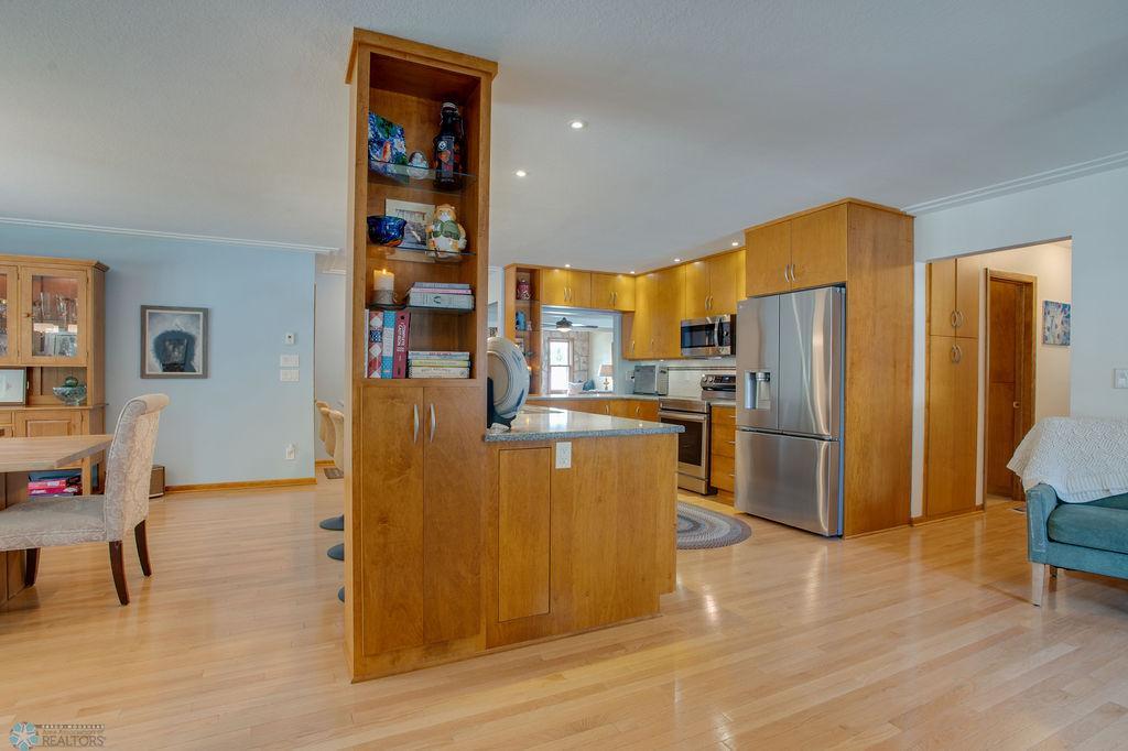 Kitchen custom cabinets
