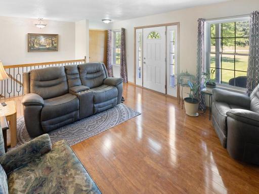 15605 28th Avenue, South Haven, MN 55382