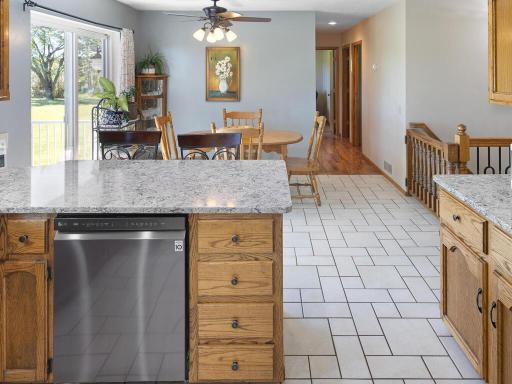 15605 28th Avenue, South Haven, MN 55382