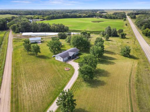15605 28th Avenue, South Haven, MN 55382