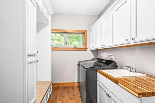 160 Pine Tree Lane, Coleraine, MN 55722