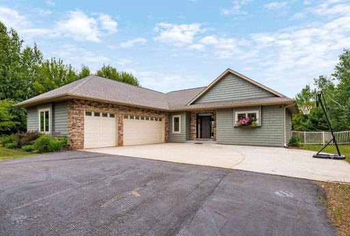 160 Pine Tree Lane, Coleraine, MN 55722