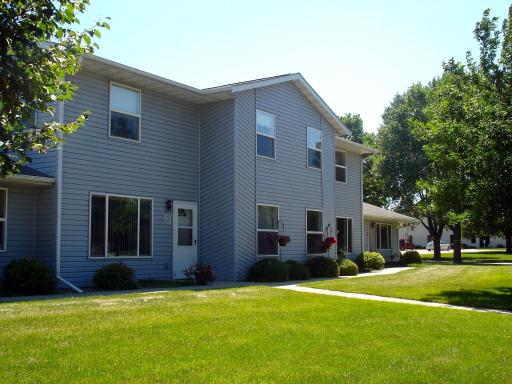 1708 E Lincoln Avenue, 6, Montevideo, MN 56265