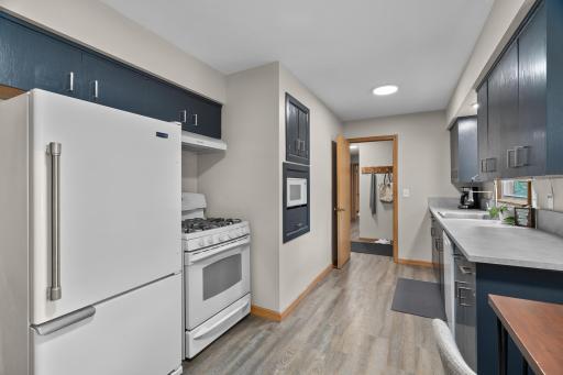 6803 Channel Road NE, Minneapolis, MN 55432