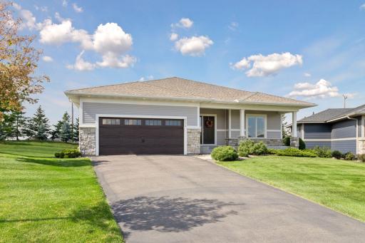 5174 Sundial Lane, Woodbury, MN 55129