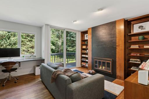 4004 Roanoke Circle, Golden Valley, MN 55422