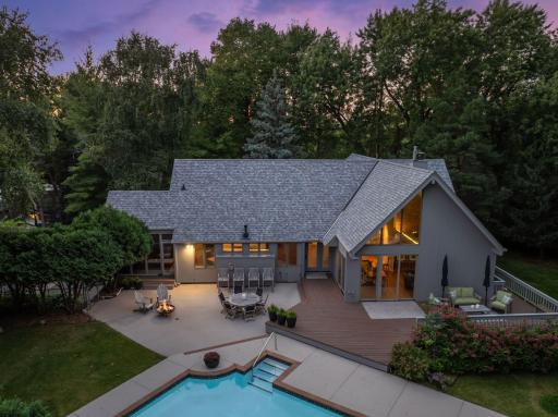 4004 Roanoke Circle, Golden Valley, MN 55422