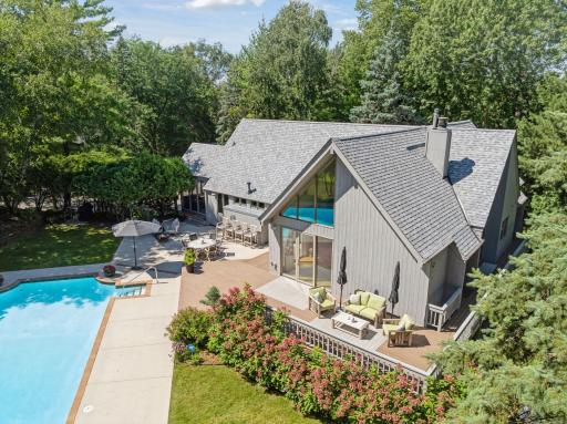 4004 Roanoke Circle, Golden Valley, MN 55422