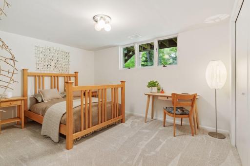 4004 Roanoke Circle, Golden Valley, MN 55422