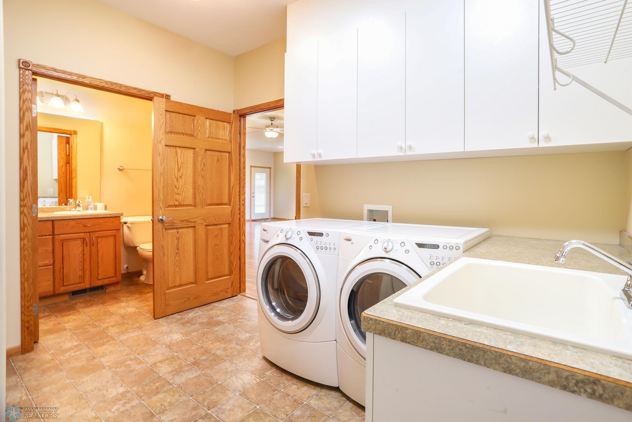 laundry area view to kitchen