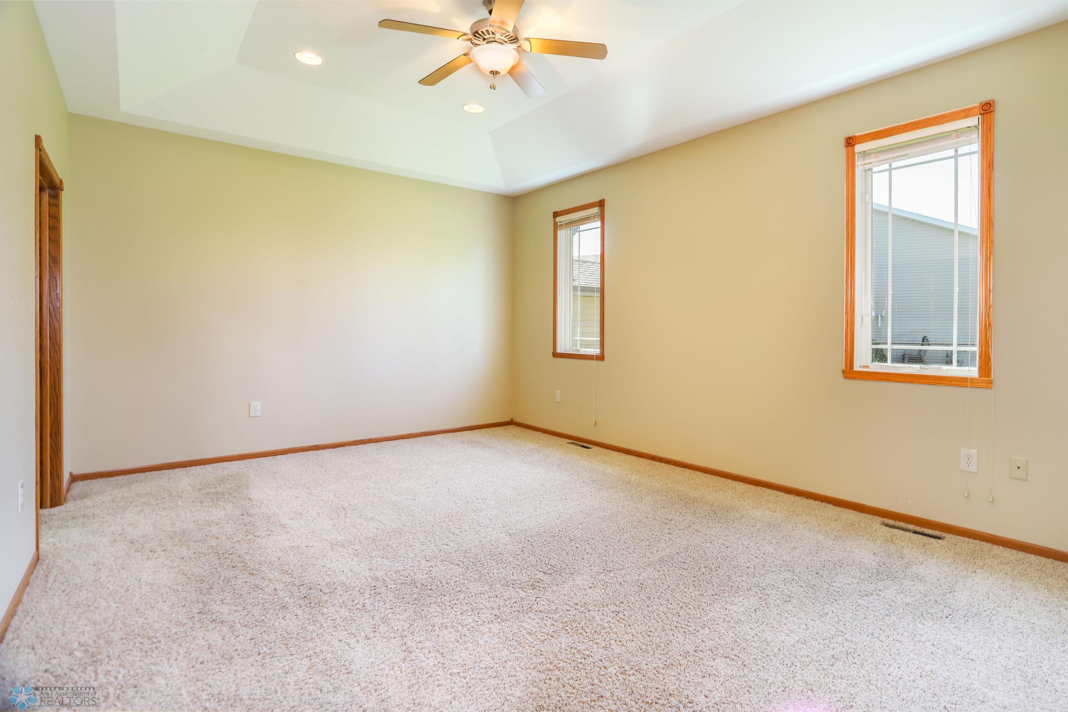 primary bedroom - trayed ceilings