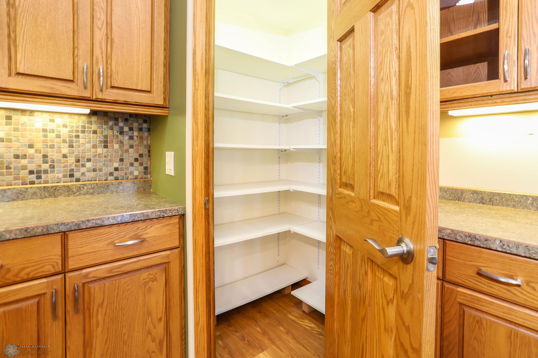 corner pantry
