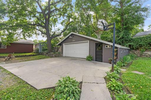 1300 Pulaski Road, Buffalo, MN 55313