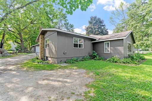 1300 Pulaski Road, Buffalo, MN 55313