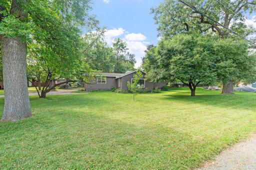 1300 Pulaski Road, Buffalo, MN 55313