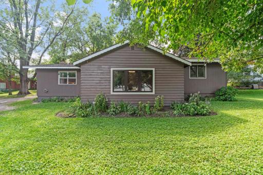 1300 Pulaski Road, Buffalo, MN 55313