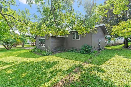 1300 Pulaski Road, Buffalo, MN 55313
