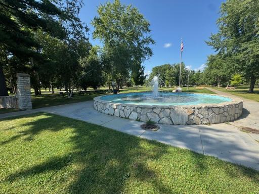 416 Bluff Avenue, Brainerd, MN 56401
