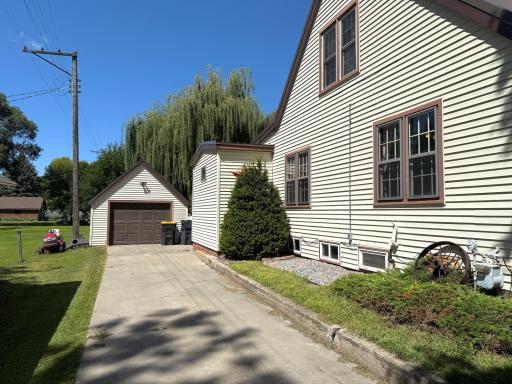 409 Vernon Avenue, Morgan, MN 56266