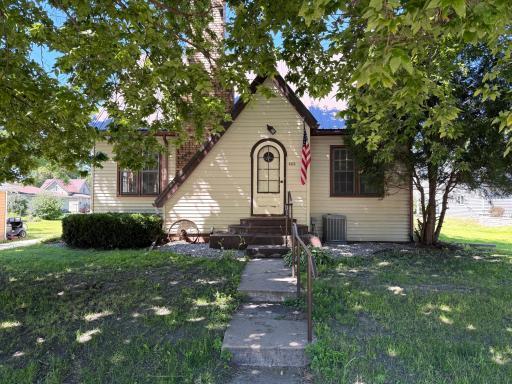 409 Vernon Avenue, Morgan, MN 56266