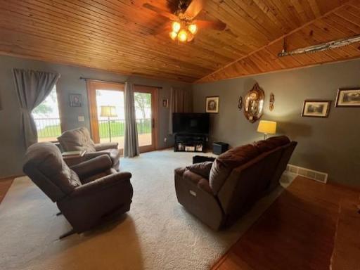 17150 705th Avenue, Dassel, MN 55325