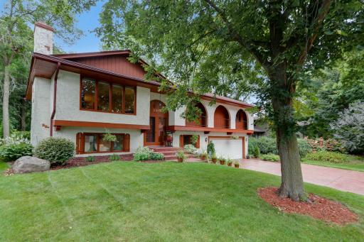 160 Brentwood Drive, Saint Paul, MN 55112