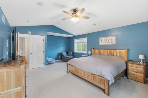 19964 English Court, Farmington, MN 55024