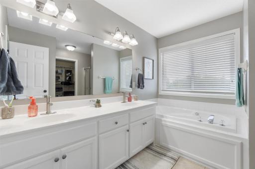 19964 English Court, Farmington, MN 55024