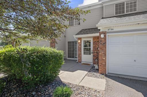 3734 Little Linden Curve, Saint Paul, MN 55110