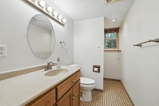 7615 Immanuel Avenue S, Cottage Grove, MN 55016