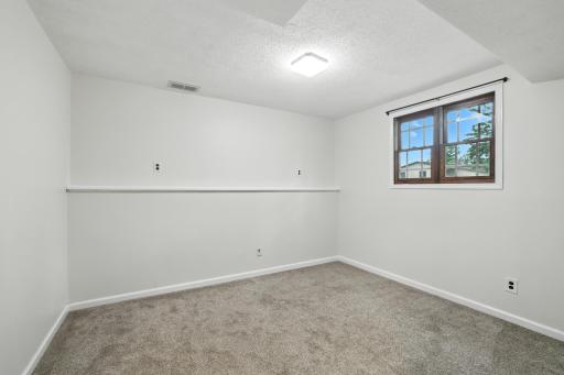 7615 Immanuel Avenue S, Cottage Grove, MN 55016
