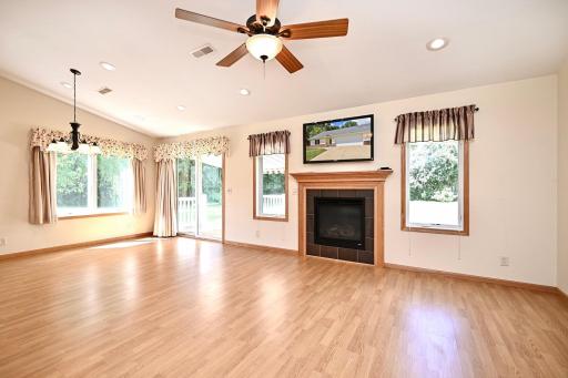 220 Janet Marie Lane, Winona, MN 55987
