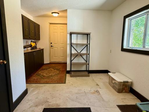 409 15th Street SW, Willmar, MN 56201