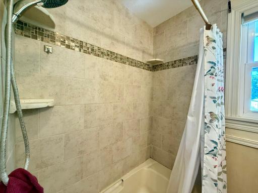 409 15th Street SW, Willmar, MN 56201